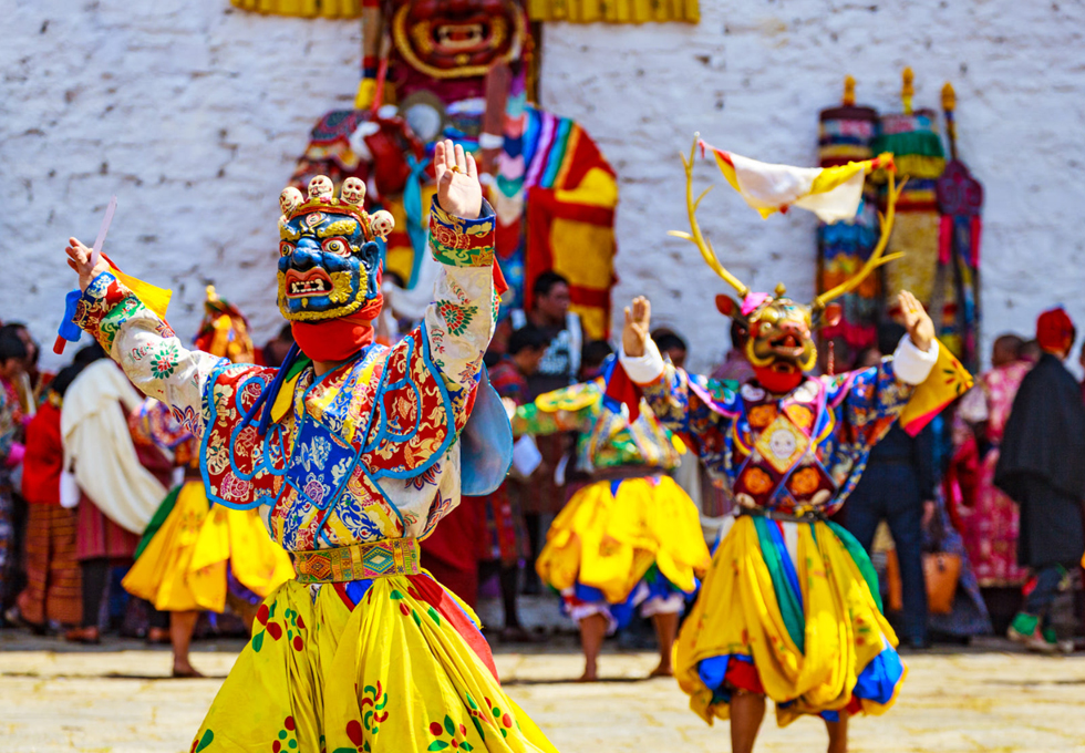 Khám phá văn hóa độc đáo của Bhutan qua các lễ hội truyền thống